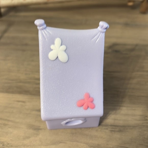 PRE OWNED HASBRO Littlest Pet Shop - Purple Camping Tent & Snow Bunny Rabbit - Picture 12 of 15